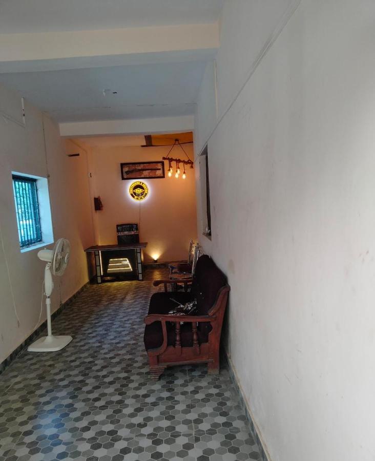 Privyrooms โคราฆปุระ ภายนอก รูปภาพ