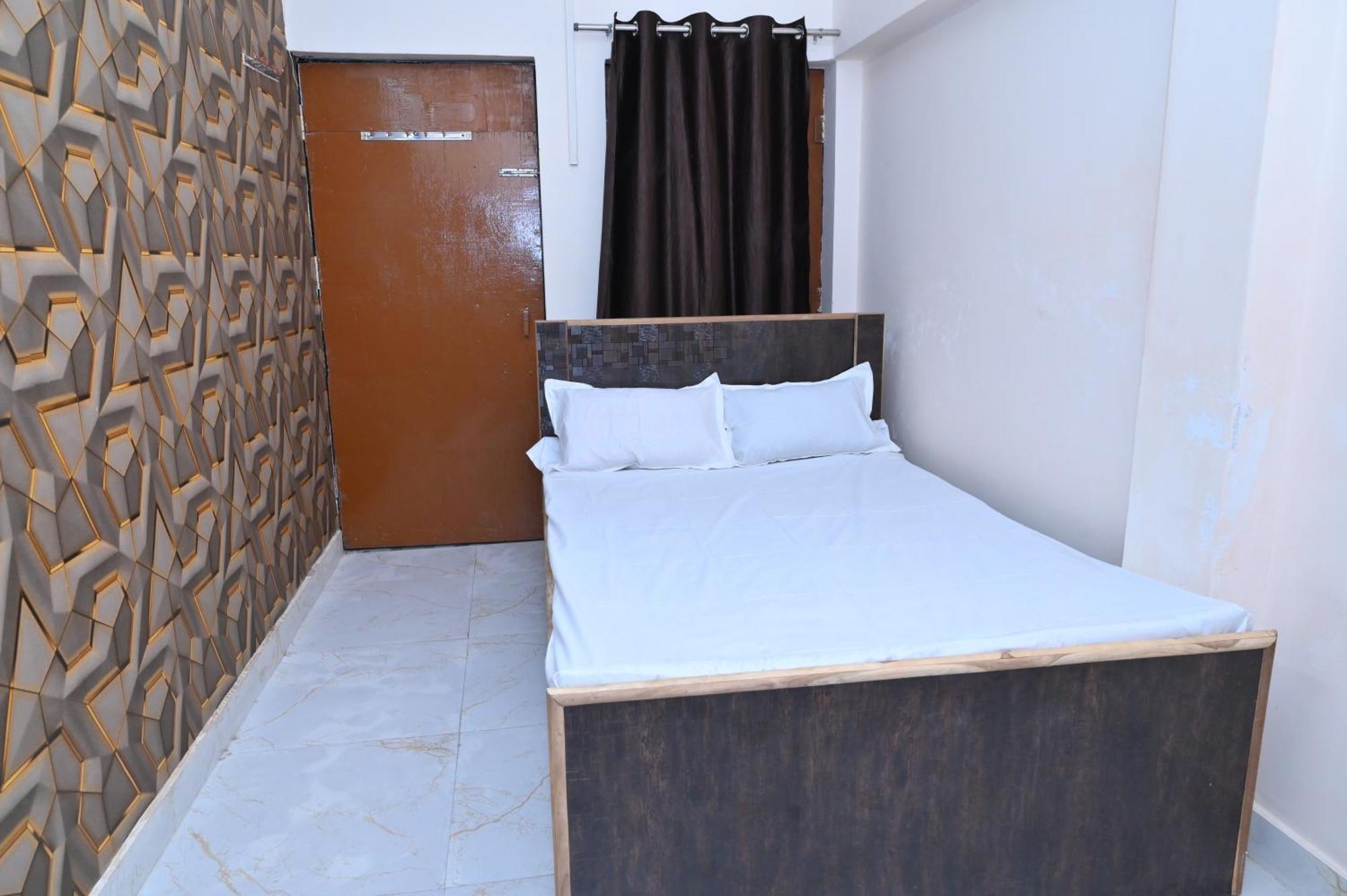 Privyrooms โคราฆปุระ ภายนอก รูปภาพ